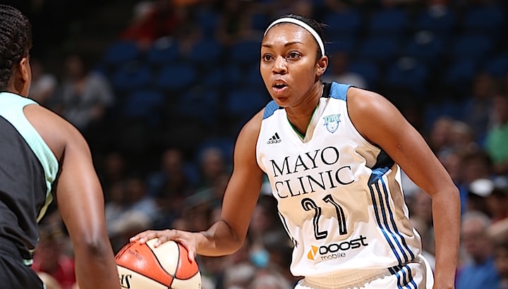 MINNEAPOLIS, MN - SEPTEMBER 6: Renee Montgomery #21 of the Minnesota Lynx handles the ball against the New York Liberty on September 6, 2015 at Target Center in Minneapolis, Minnesota. NOTE TO USER: User expressly acknowledges and agrees that, by downloading and or using this Photograph, user is consenting to the terms and conditions of the Getty Images License Agreement. Mandatory Copyright Notice: Copyright 2015 NBAE (Photo by David Sherman/NBAE via Getty Images