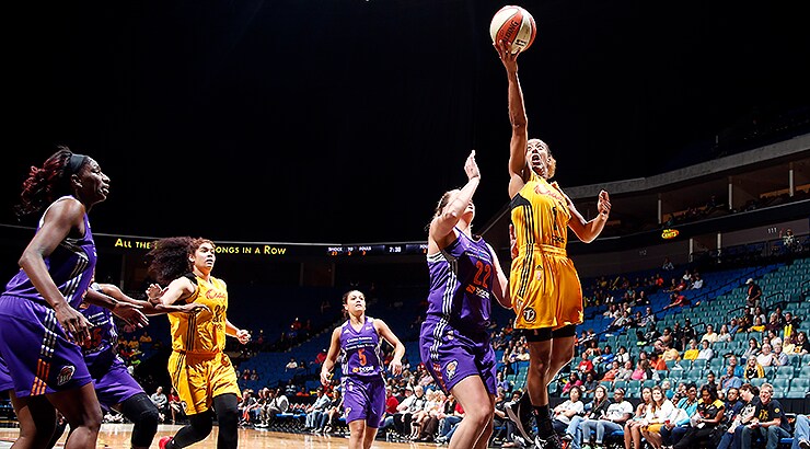 TULSA, OK - SEPTEMBER 13: Brianna Kiesel #1 of the Tulsa Shock shoots the ball against the Phoenix Mercury on September 13, 2015 at the BOK Center in Tulsa, Oklahoma. NOTE TO USER: User expressly acknowledges and agrees that, by downloading and or using this Photograph, user is consenting to the terms and conditions of the Getty Images License Agreement. Mandatory Copyright Notice: Copyright 2015 NBAE (Photo by Shane Bevel/NBAE via Getty Images)
