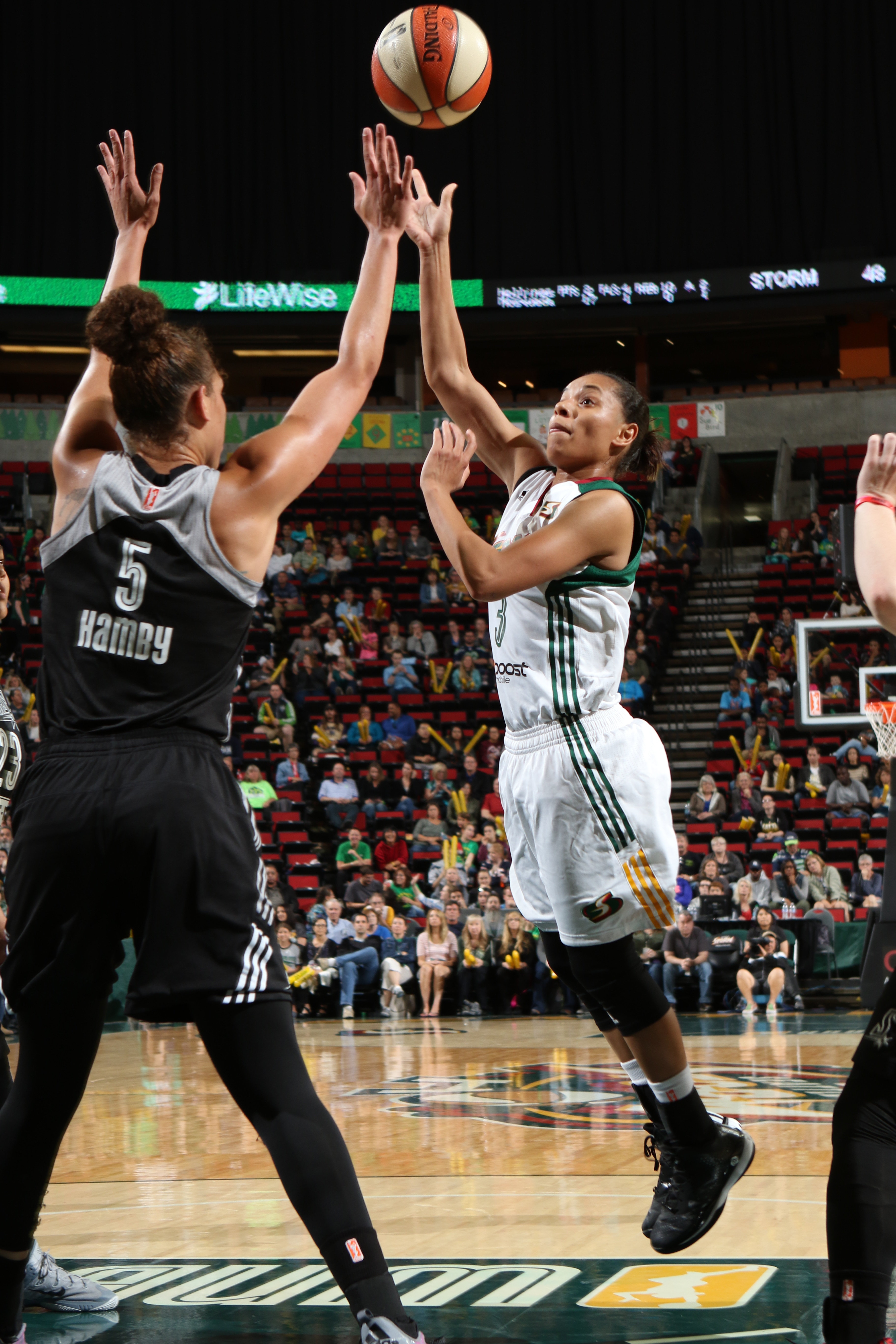 Stars 59, Storm 58