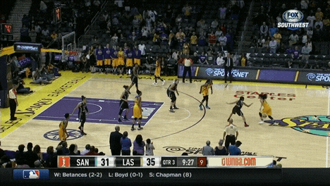 toliver-pick-roll-pocket-pass