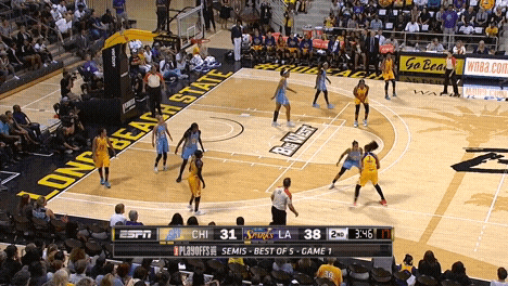 parker-nneka-pick-roll