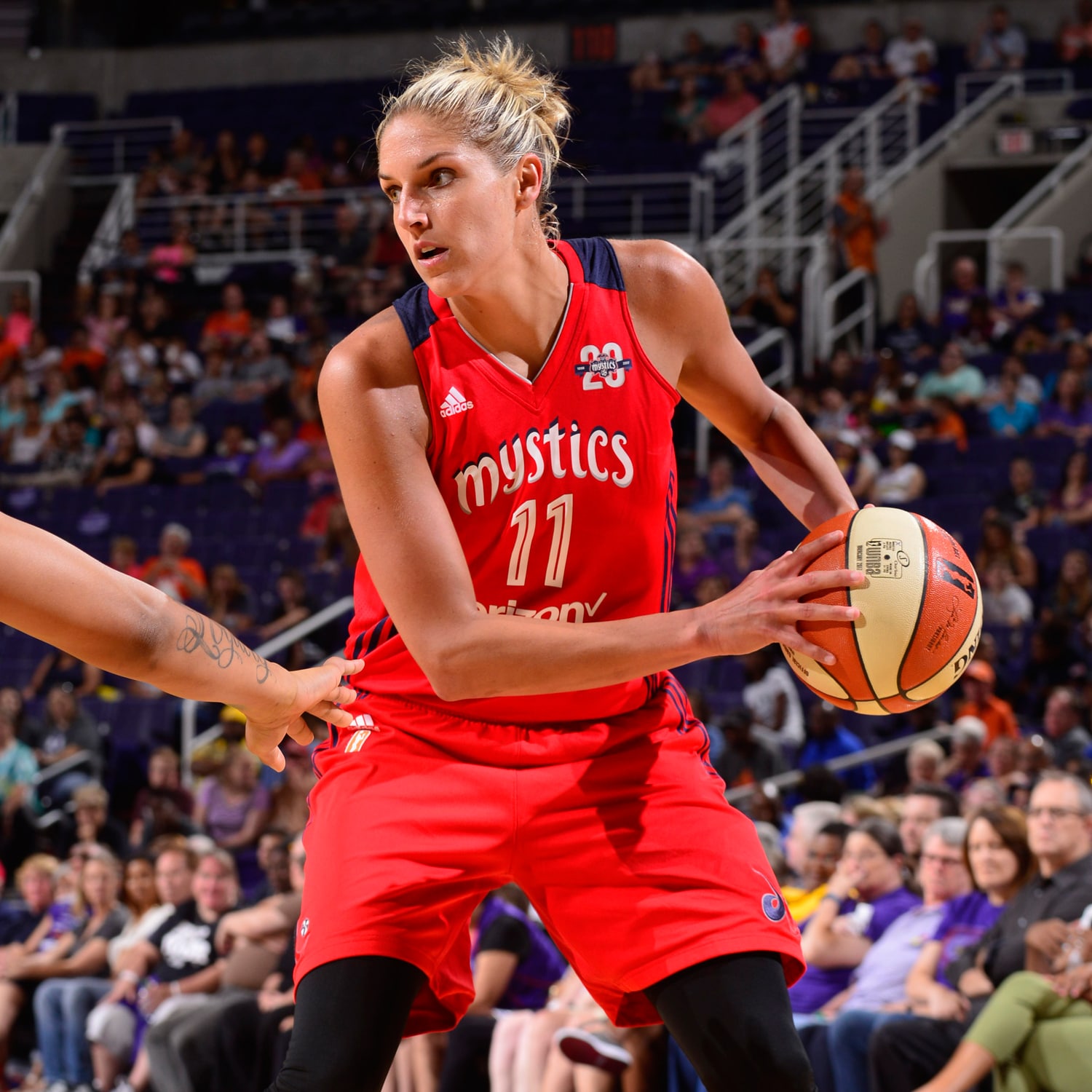 Mystics 85, Stars 76