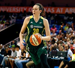 The Legend of Lauren Jackson - WNBA