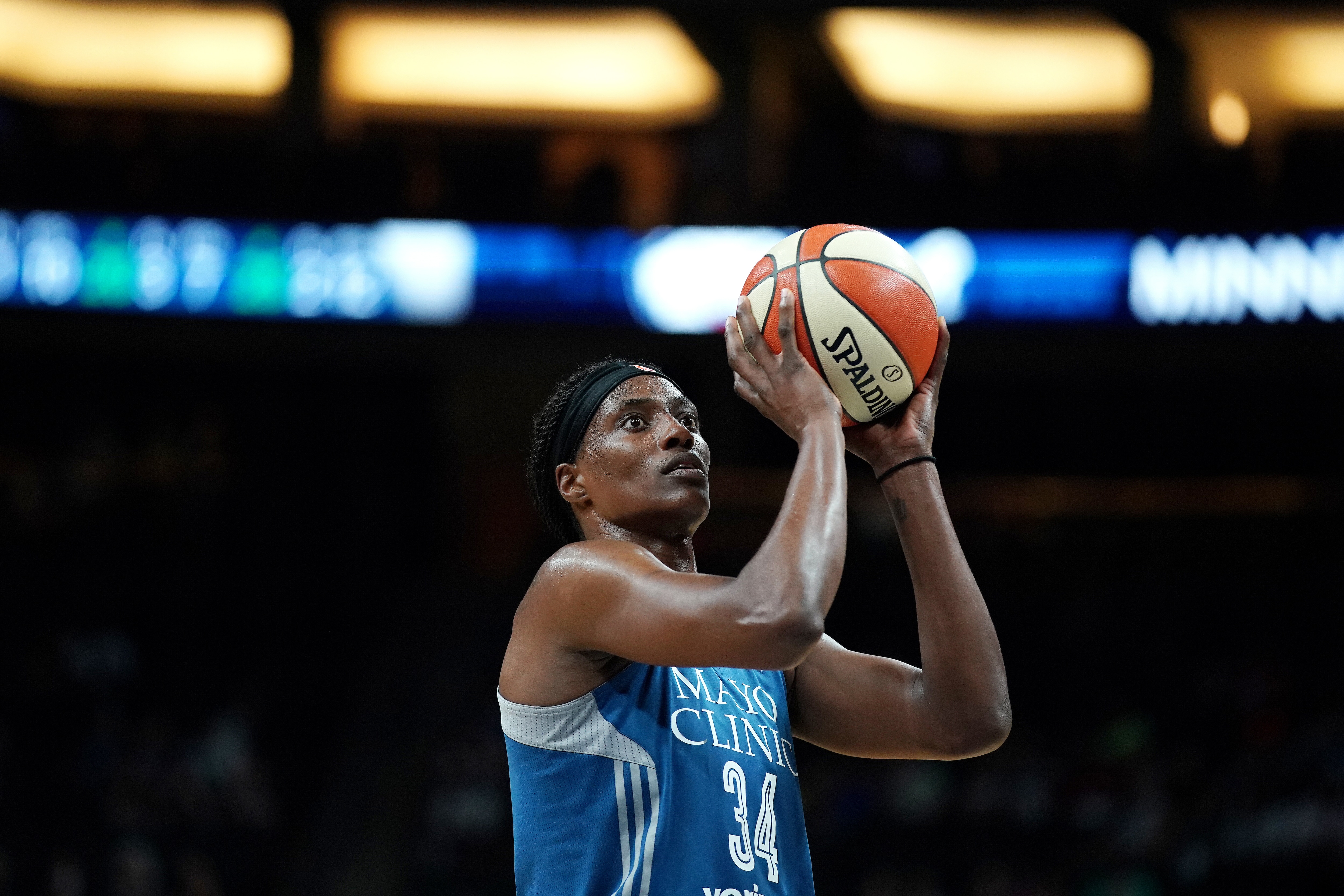 Game Recap: Mercury 66, Lynx 81