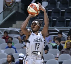Stars Sign Sequoia Holmes For Remainder of the Season