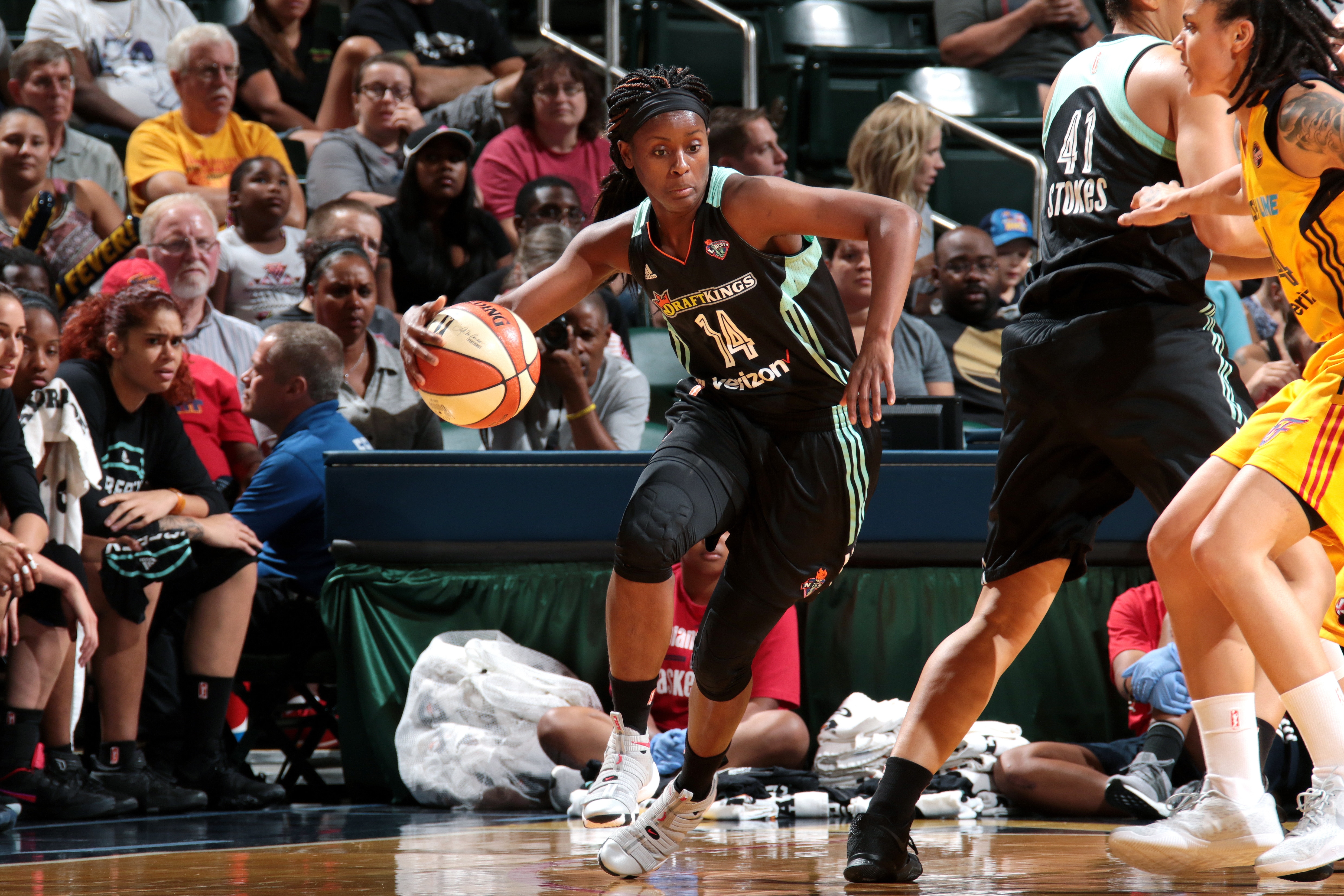 Liberty 71, Fever 50