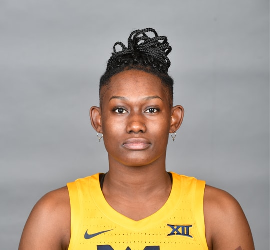 Tynice Martin headshot