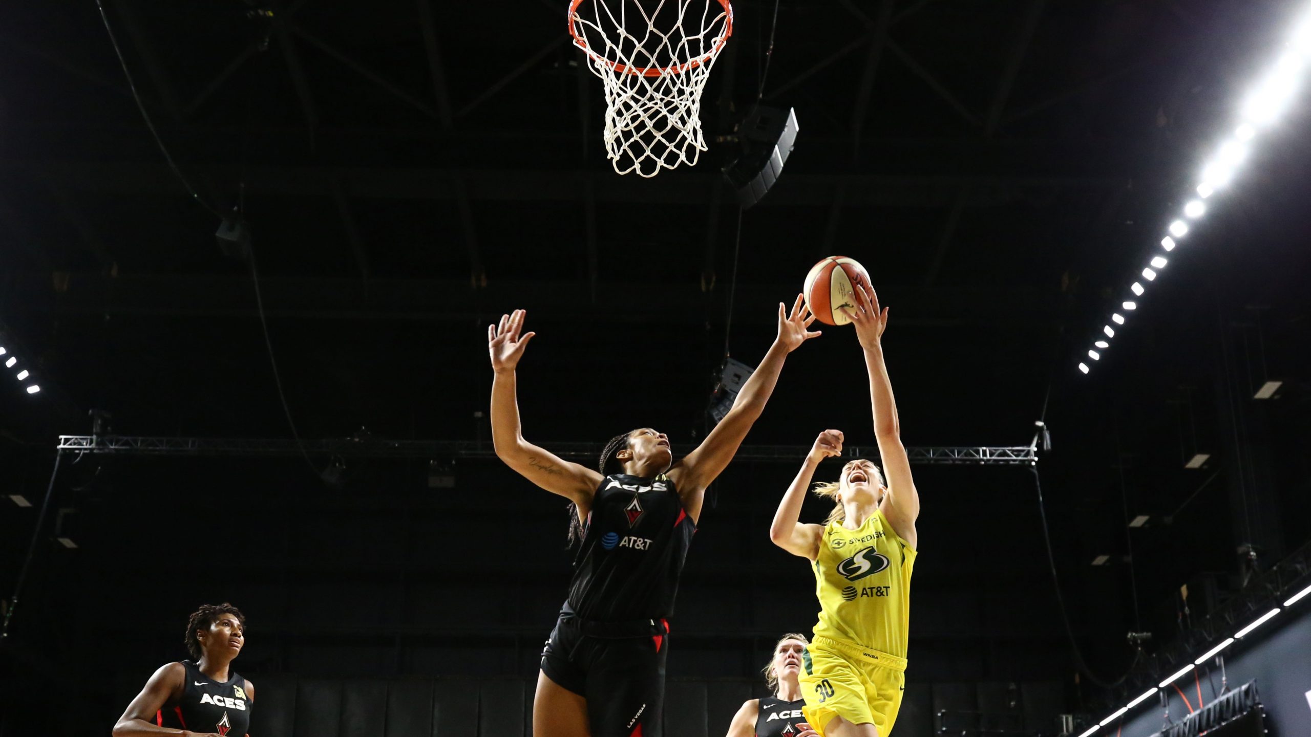Inside The W with Michelle Smith: Finals Preview