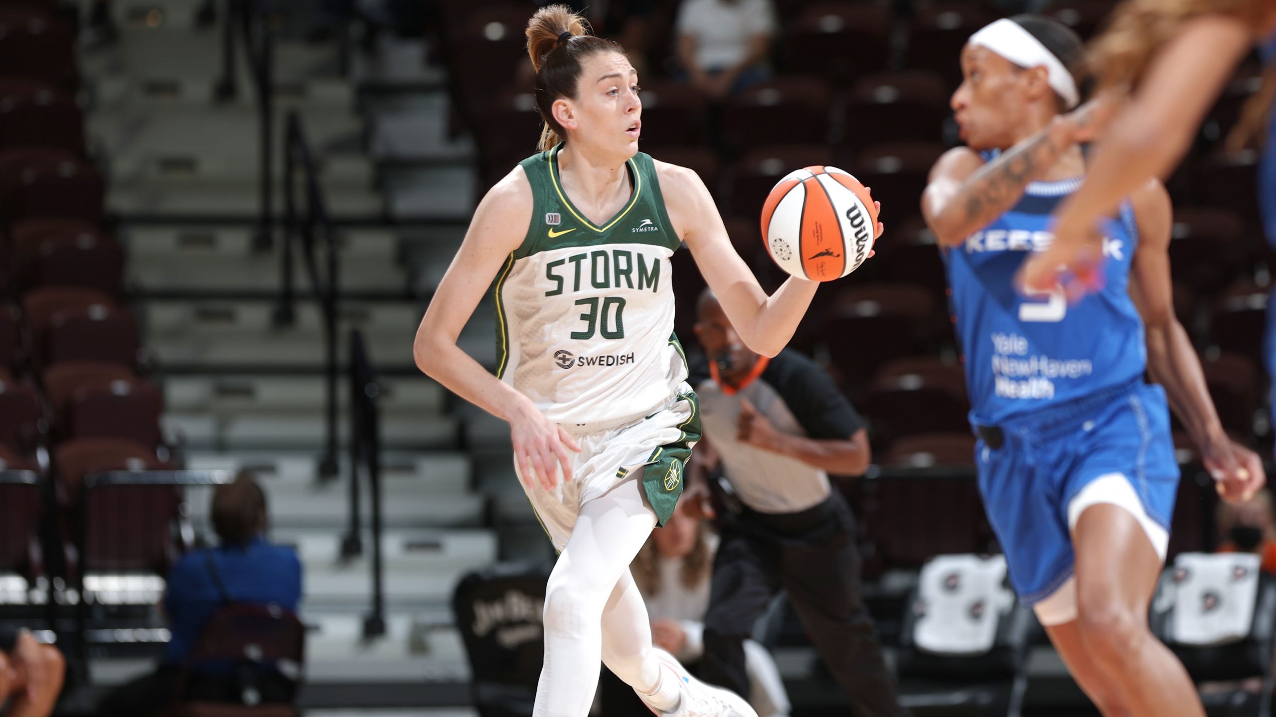 Stewart Scores 22, Storm Beat Shorthanded Sun 89-66