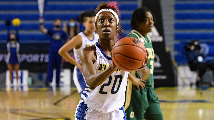 Jasmine Dickey headshot