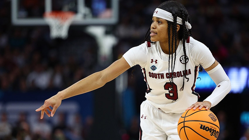 Destanni Henderson headshot