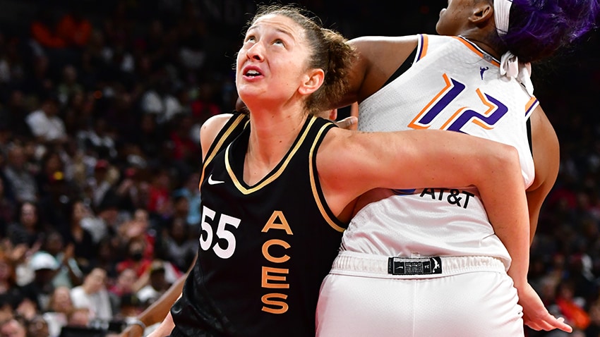 Athletes Unlimited: Theresa Plaisance scores 23 points vs. Team Smith (3/4/23)