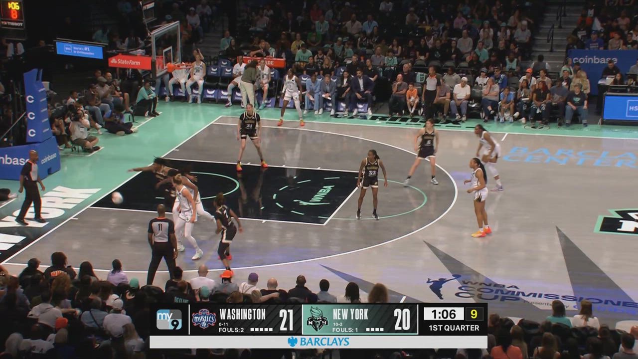 breanna stewart dunk