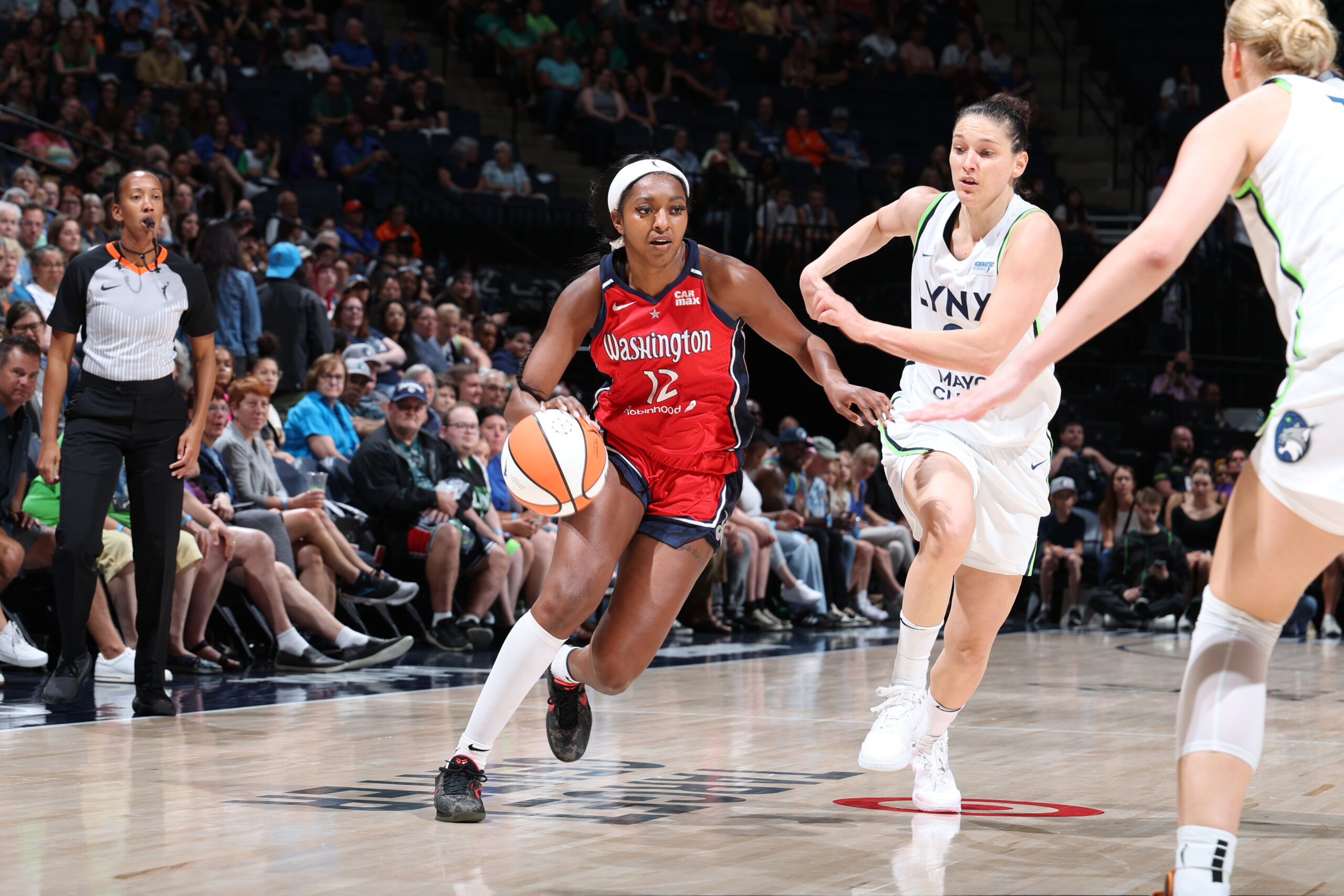 Stefanie Dolson Stats, Height, Weight, Position, Draft Status and More ...