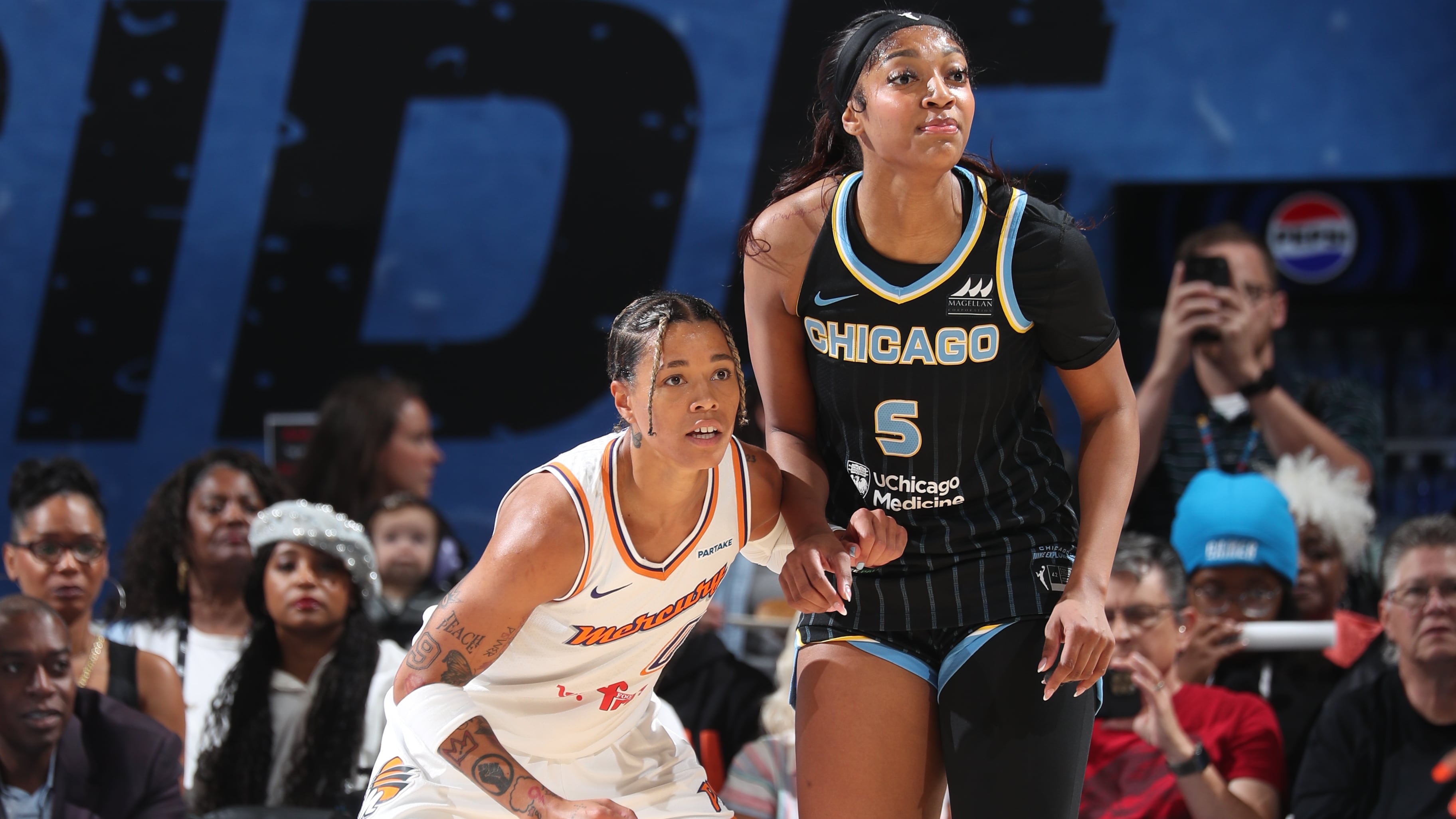 Phoenix Mercury vs. Chicago Sky - Game Highlights