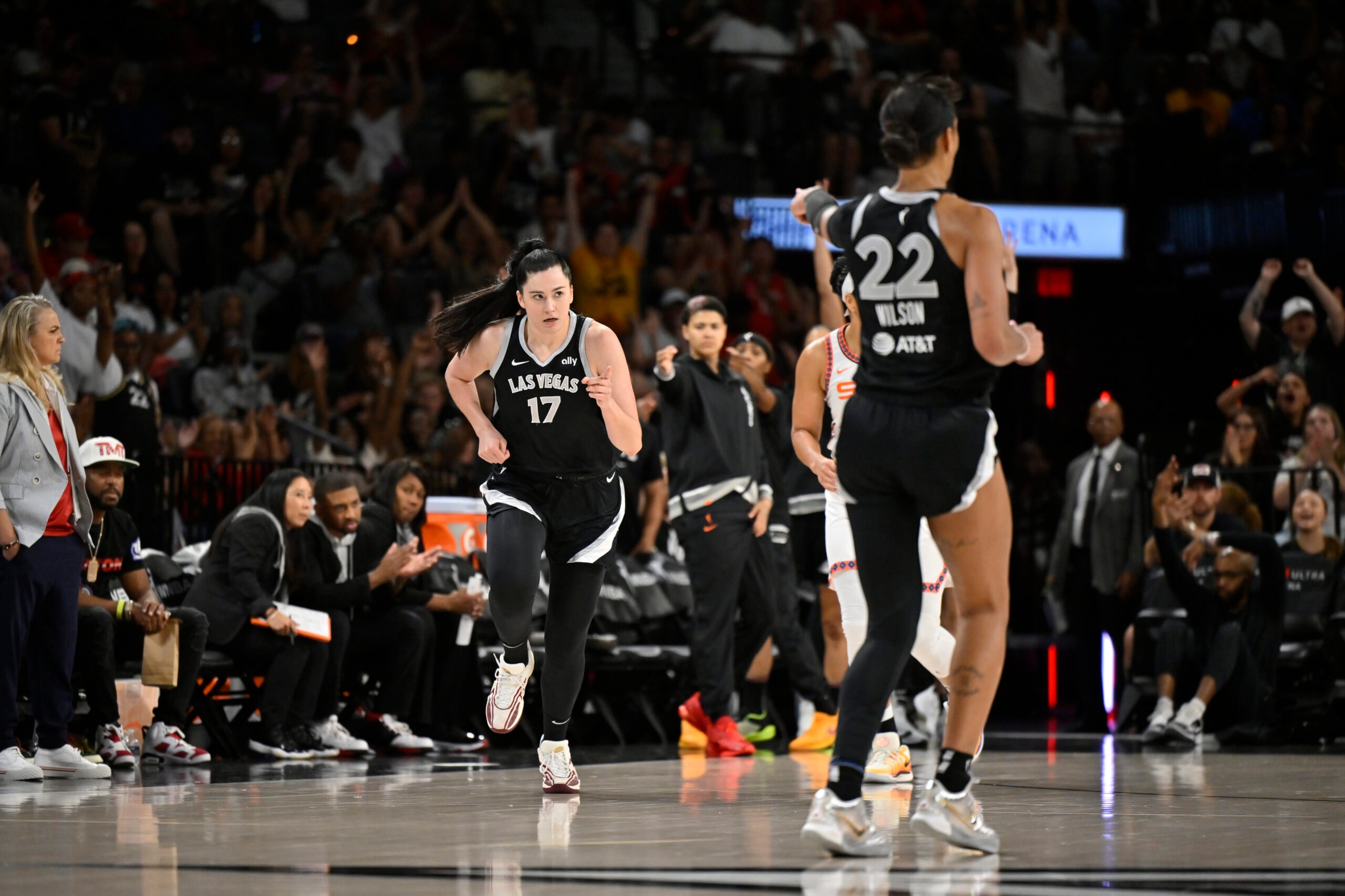 Las Vegas Aces vs. Connecticut Sun - Game Highlights