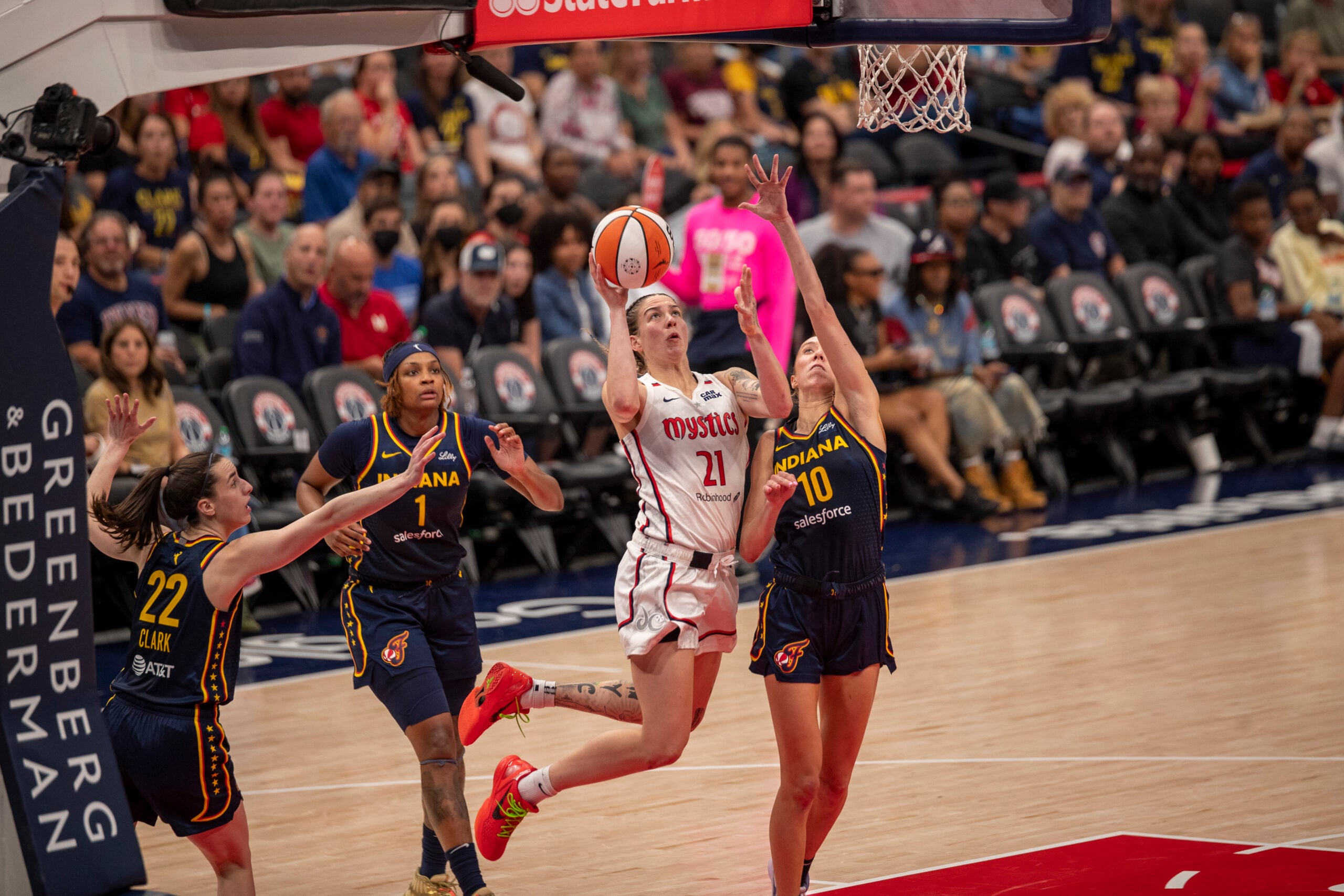 Washington Mystics vs. Indiana Fever - Game Highlights