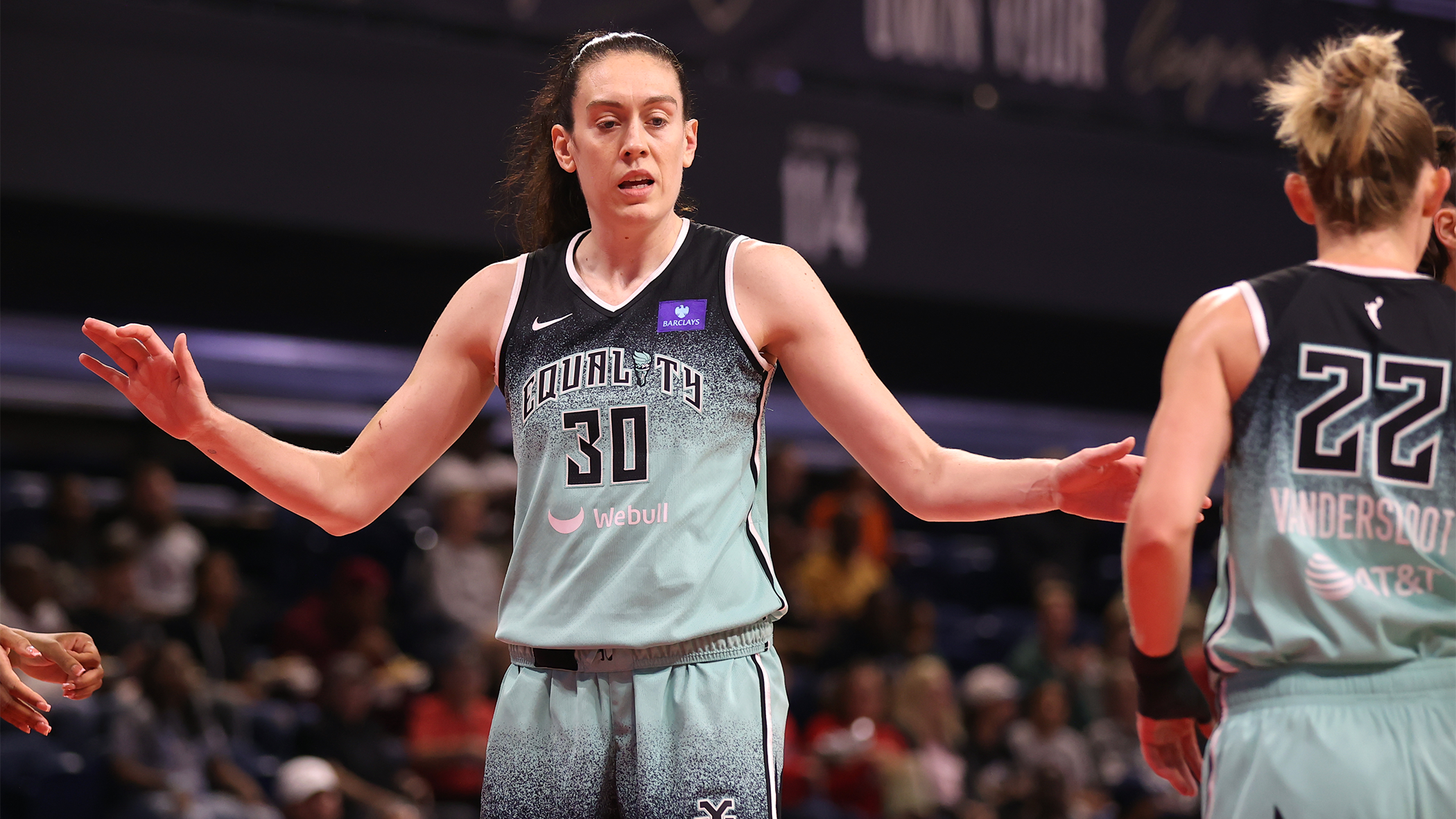 Stefanie Dolson Stats, Height, Weight, Position, Draft Status and More ...