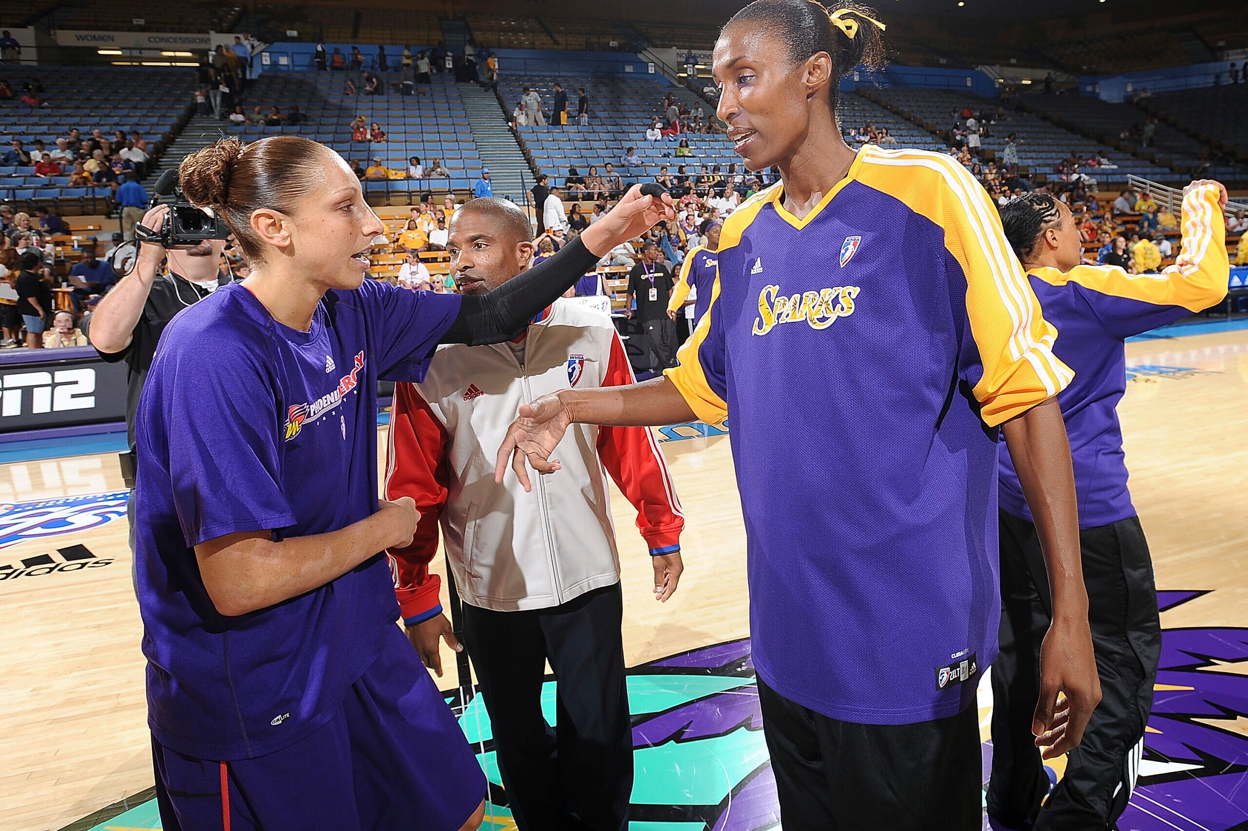 Phoenix Mercury v Los Angeles Sparks, Game 1