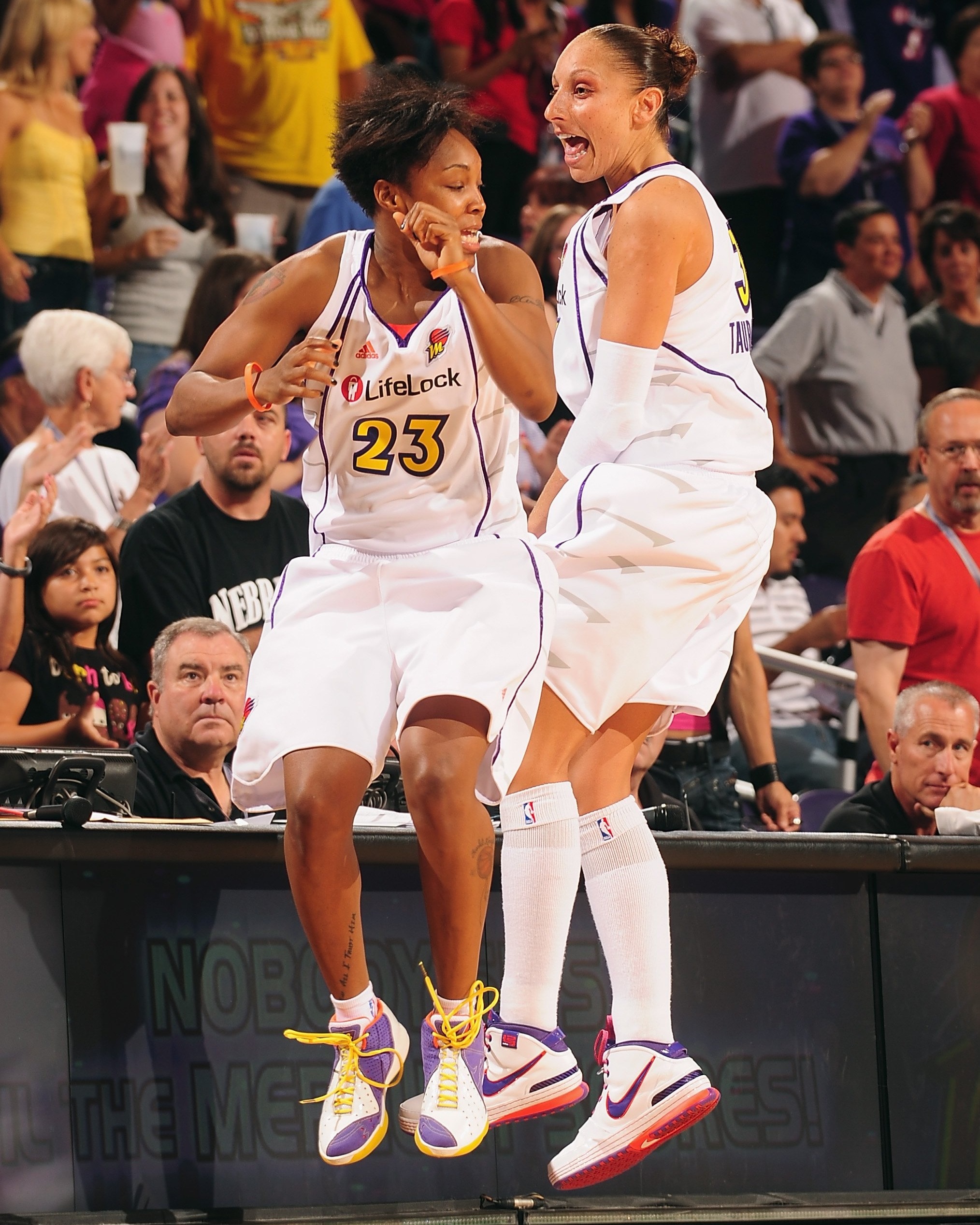 Diana Taurasi celebrates after her team's victory