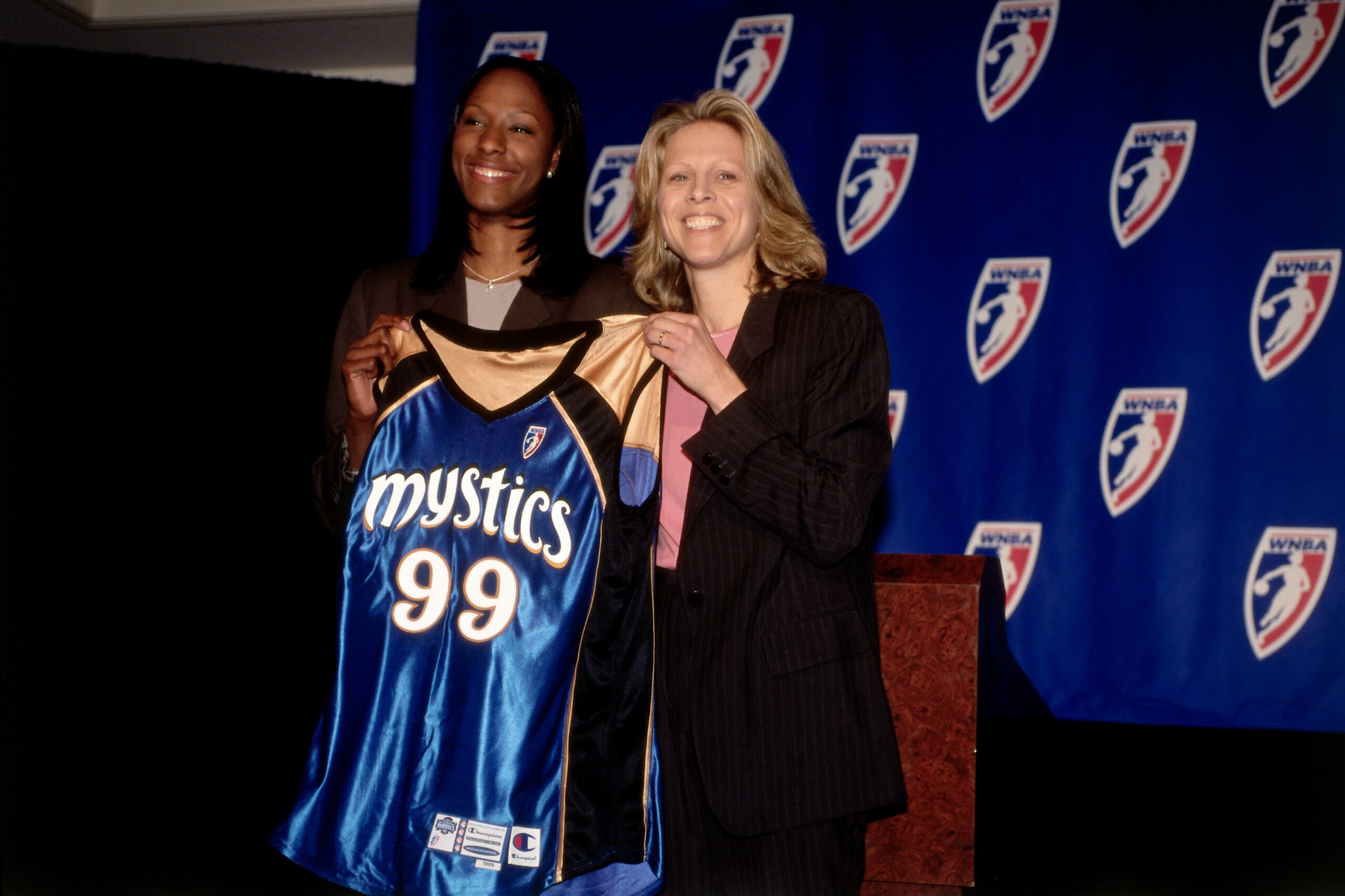 1999 No. 1 overall pick, Chamique Holdsclaw