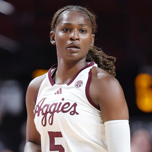 Aicha Coulibaly headshot