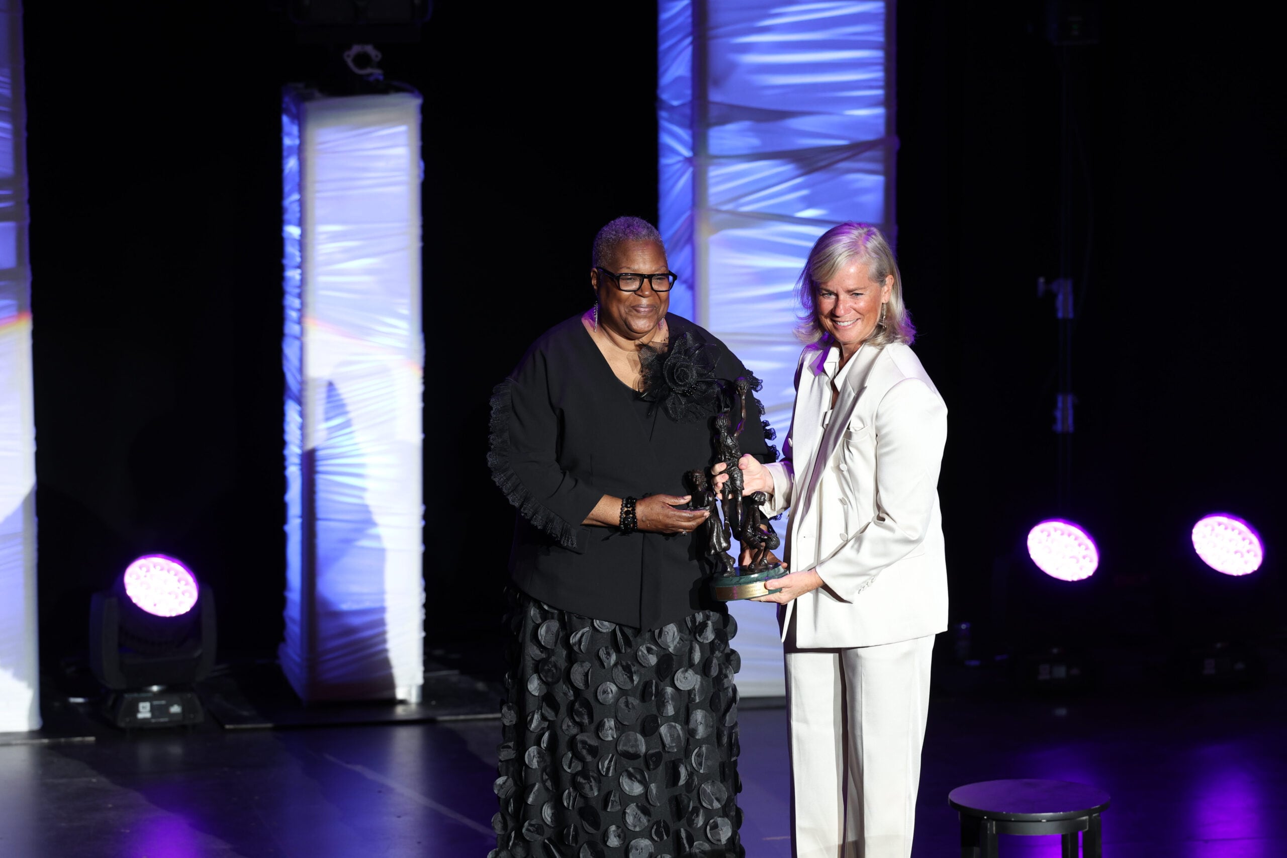 Vanessa Pondexter poses for photo at 2025 Women's Basketball Hall of Fame induction
