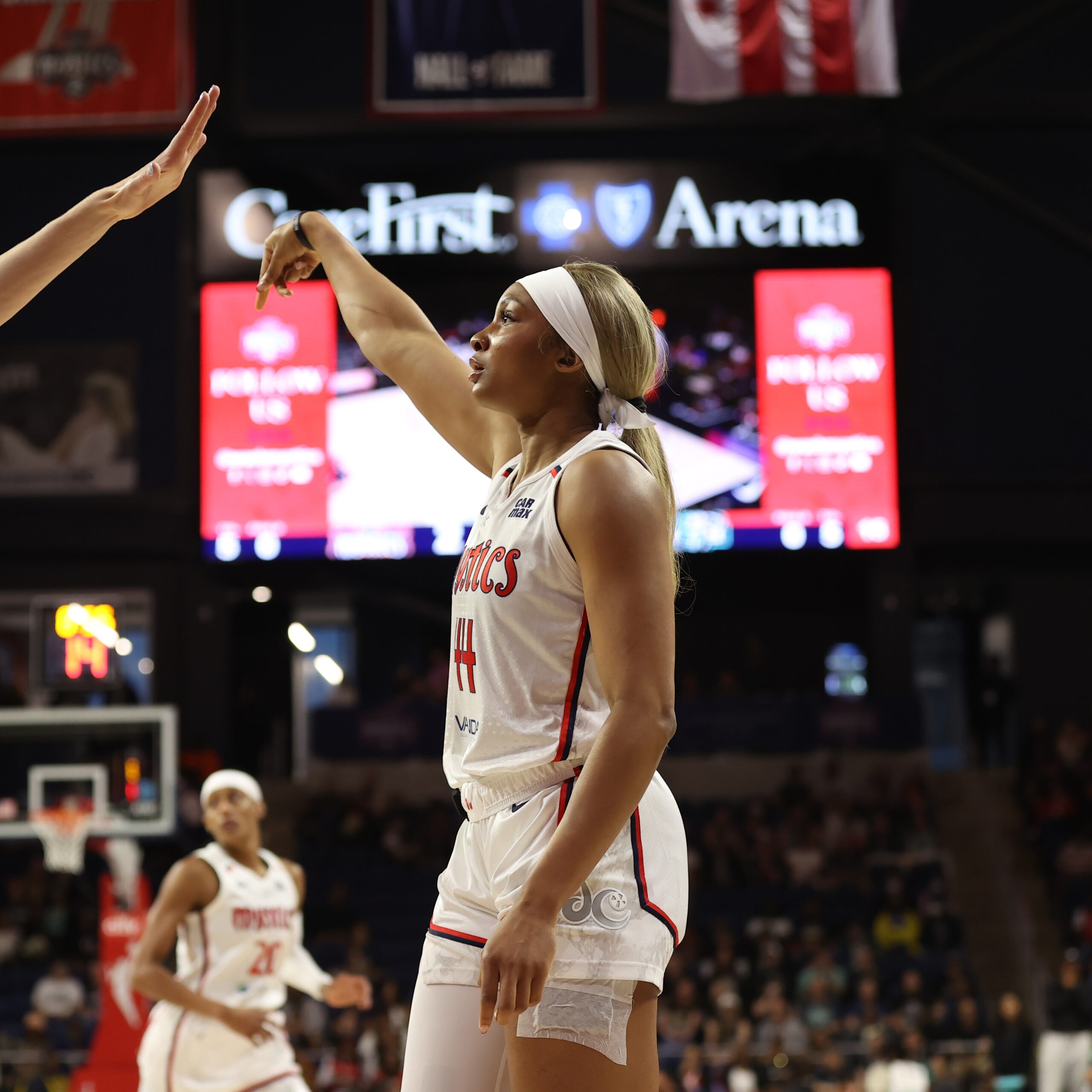 Kiki Iriafen #44 of the Washington Mystics