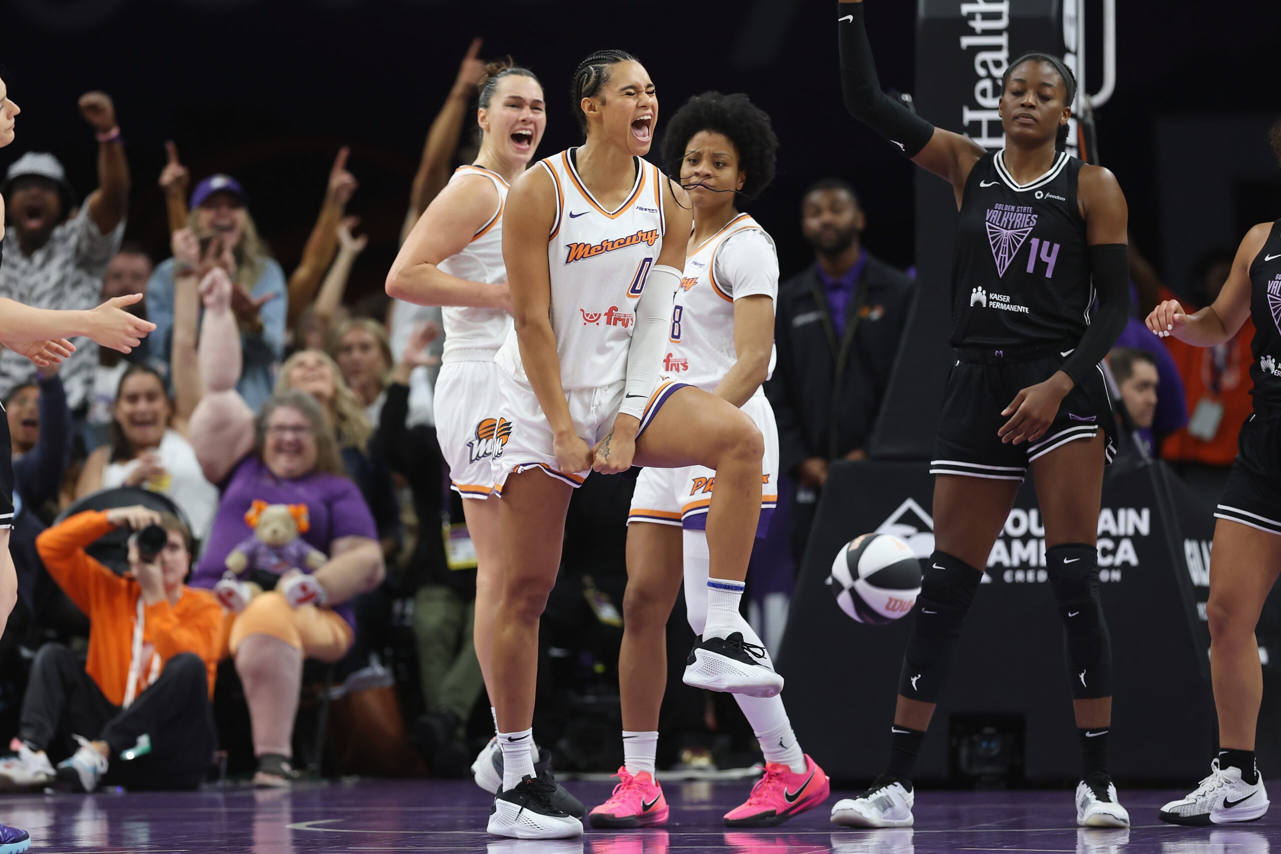 Satou Sabally #0 of the Phoenix Mercury