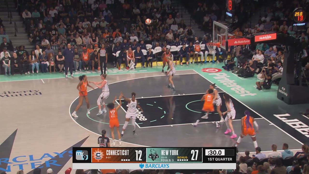 Leïla Lacan with 22 Points vs. New York Liberty