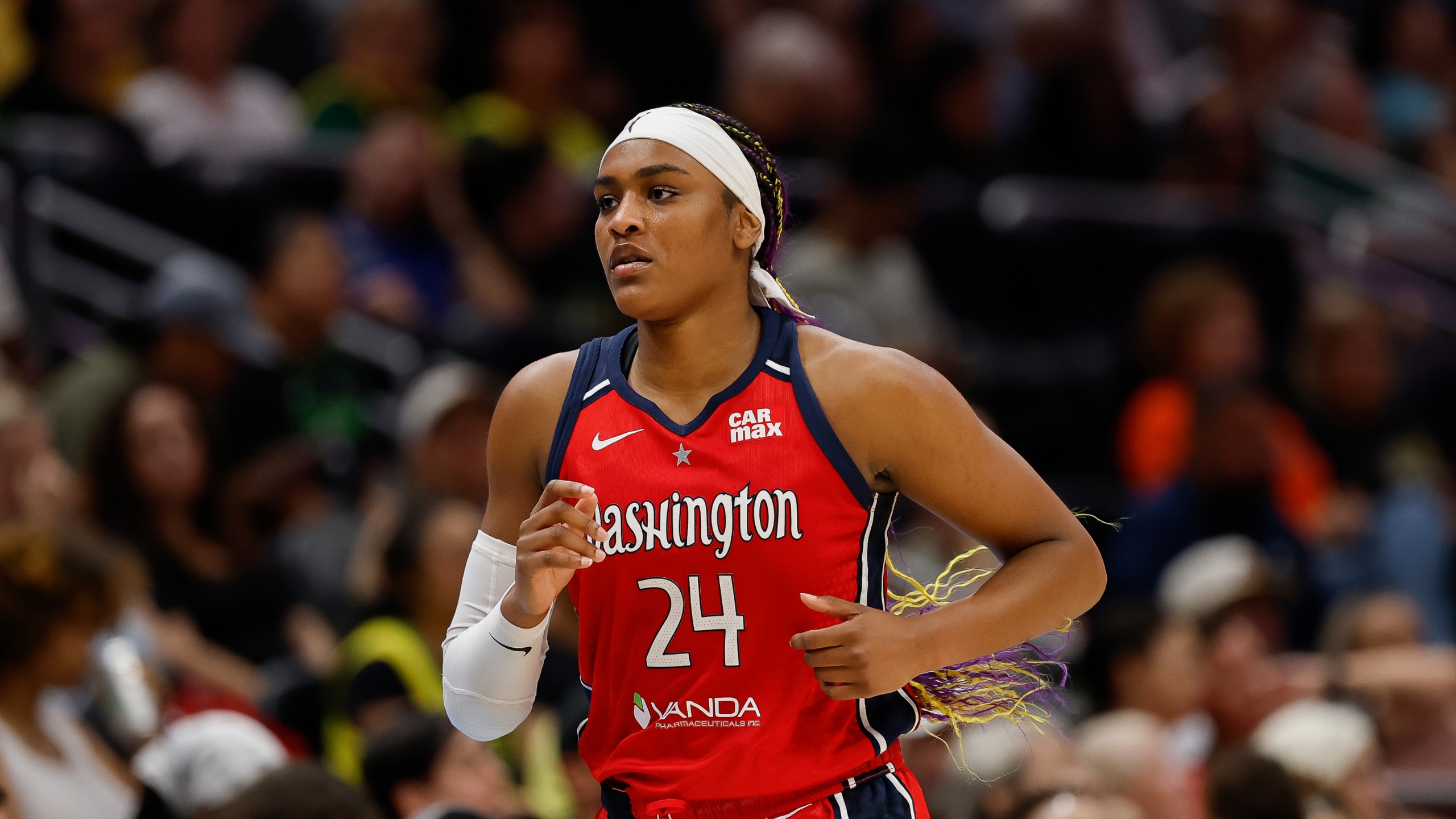 Connecticut Sun Acquire Aaliyah Edwards