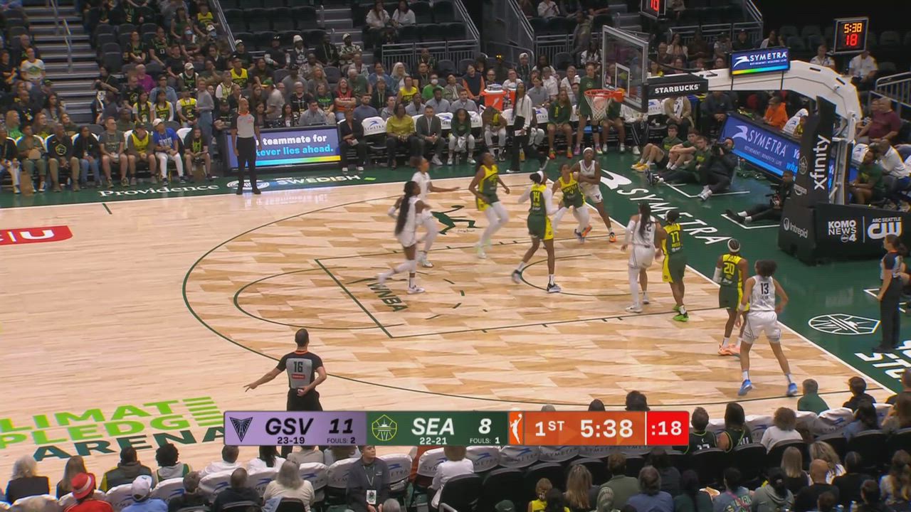Janelle Salaün with 22 Points vs. Seattle Storm