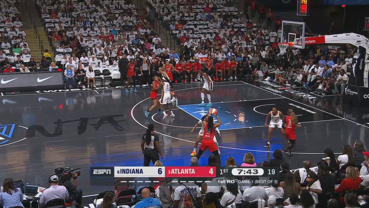 Naz Hillmon with 16 Points vs. Indiana Fever