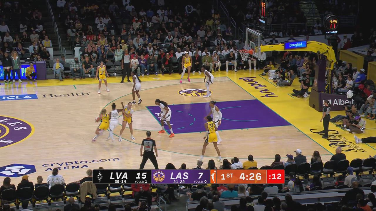 Sarah Ashlee Barker with 15 Points vs. Las Vegas Aces