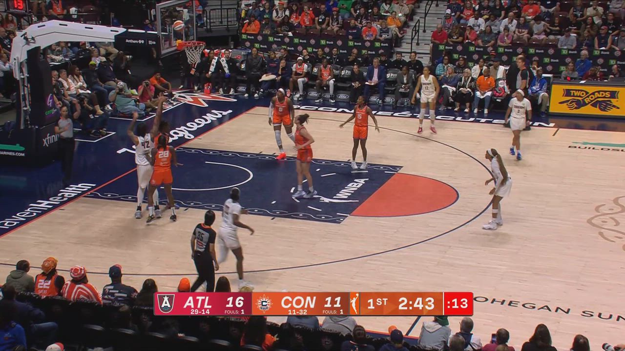 Brittney Griner with 17 Points vs. Connecticut Sun