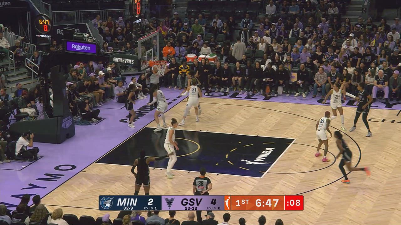 Janelle Salaün with 15 Points vs. Minnesota Lynx