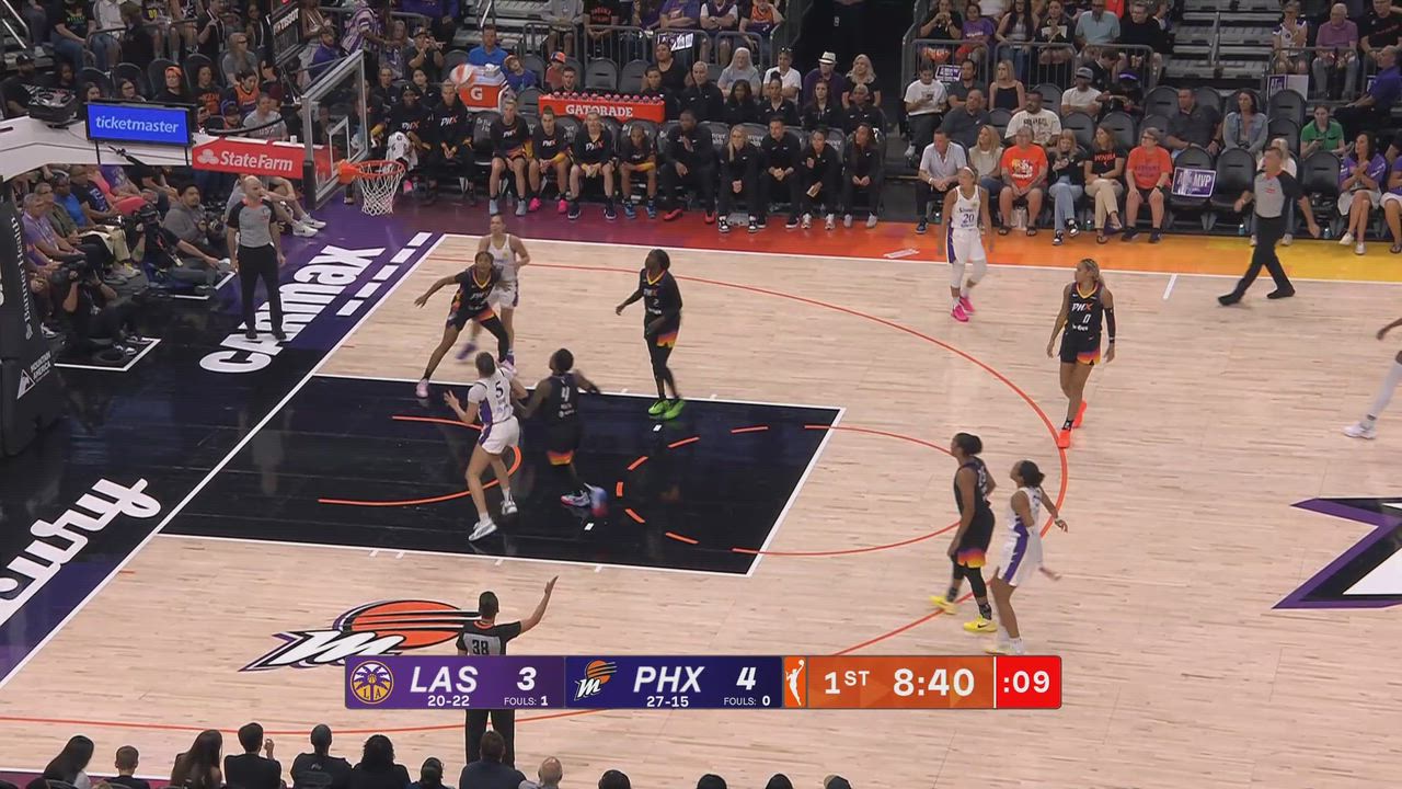 Dearica Hamby Posts 25 points & 10 rebounds vs. Phoenix Mercury