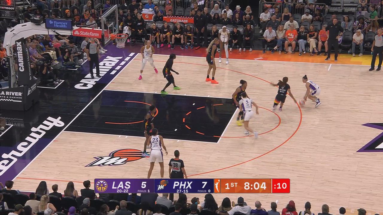 Kelsey Plum with 17 Points vs. Phoenix Mercury