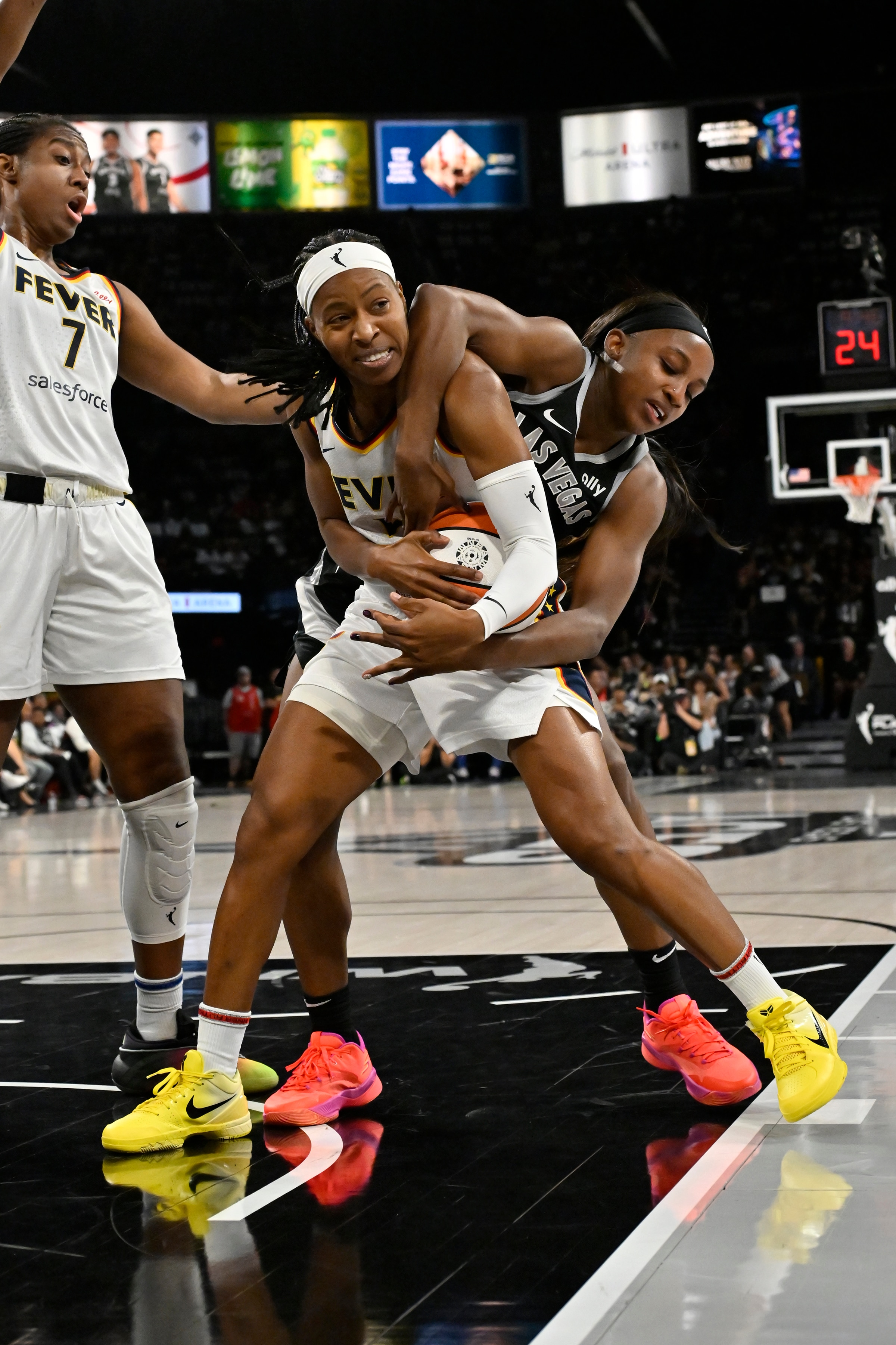 Shey Peddy #5 of the Indiana Fever looks on during the game against the Las Vegas