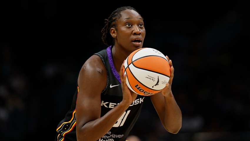 Connecticut Sun's Tina Charles Earns Dawn Staley Community Leadership Award