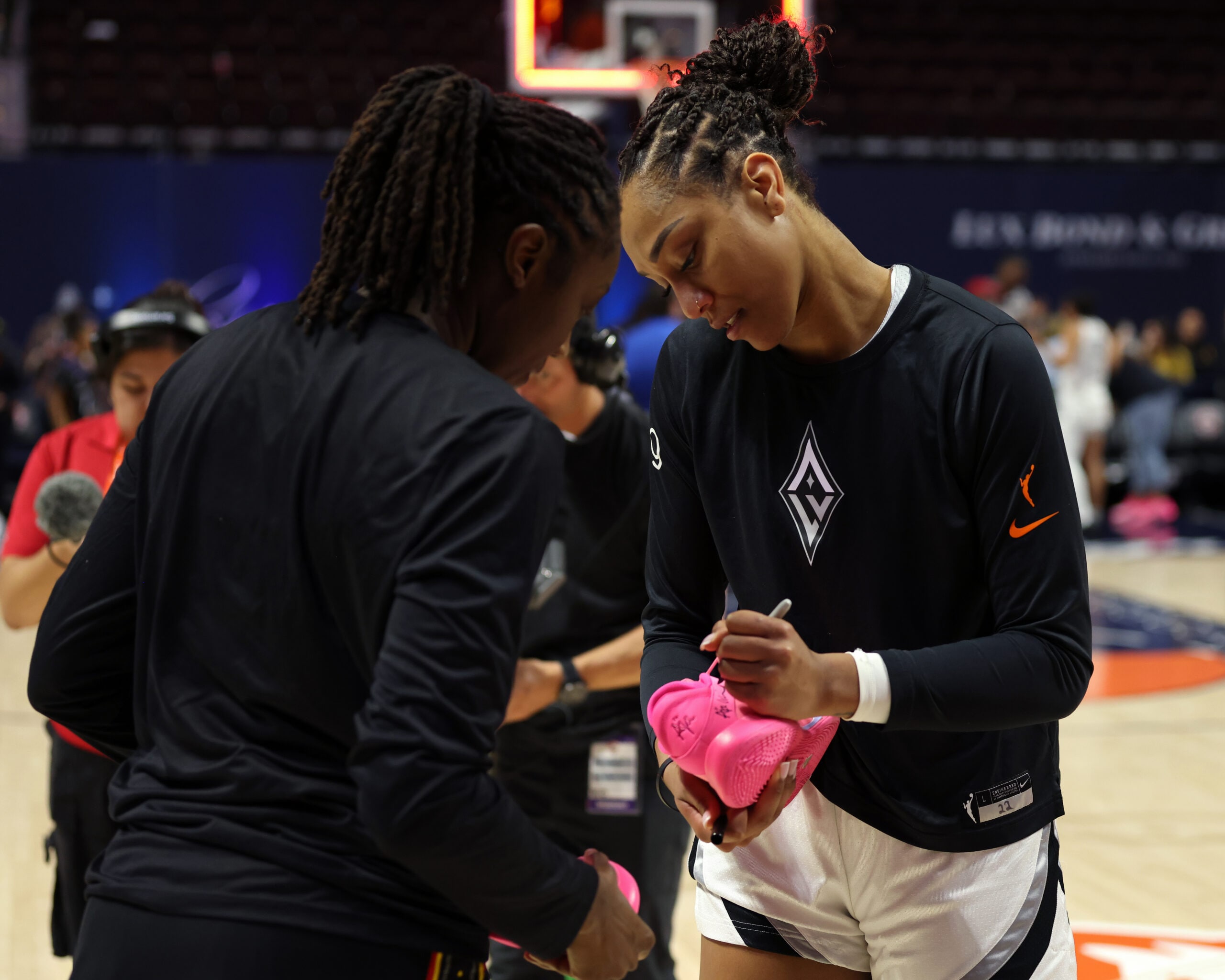 Las Vegas Aces v Connecticut Sun