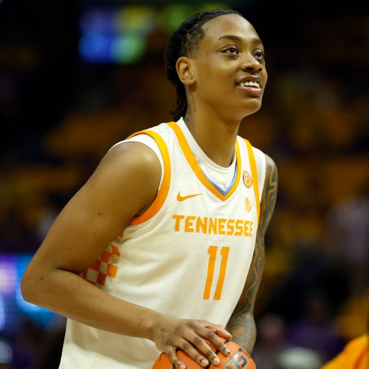 Zee Spearman headshot