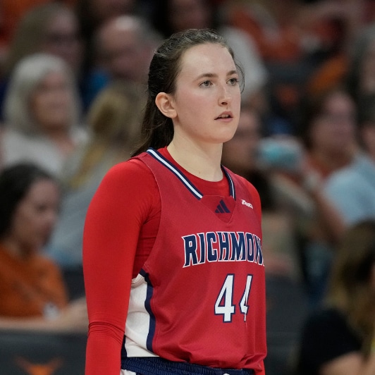 Maggie Doogan headshot