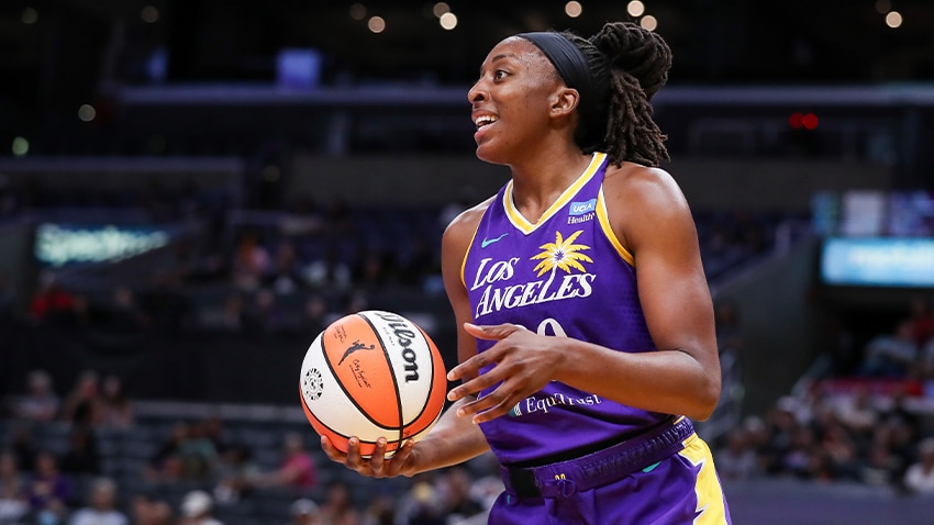 Sparks Sign Franchise Legend Nneka Ogwumike