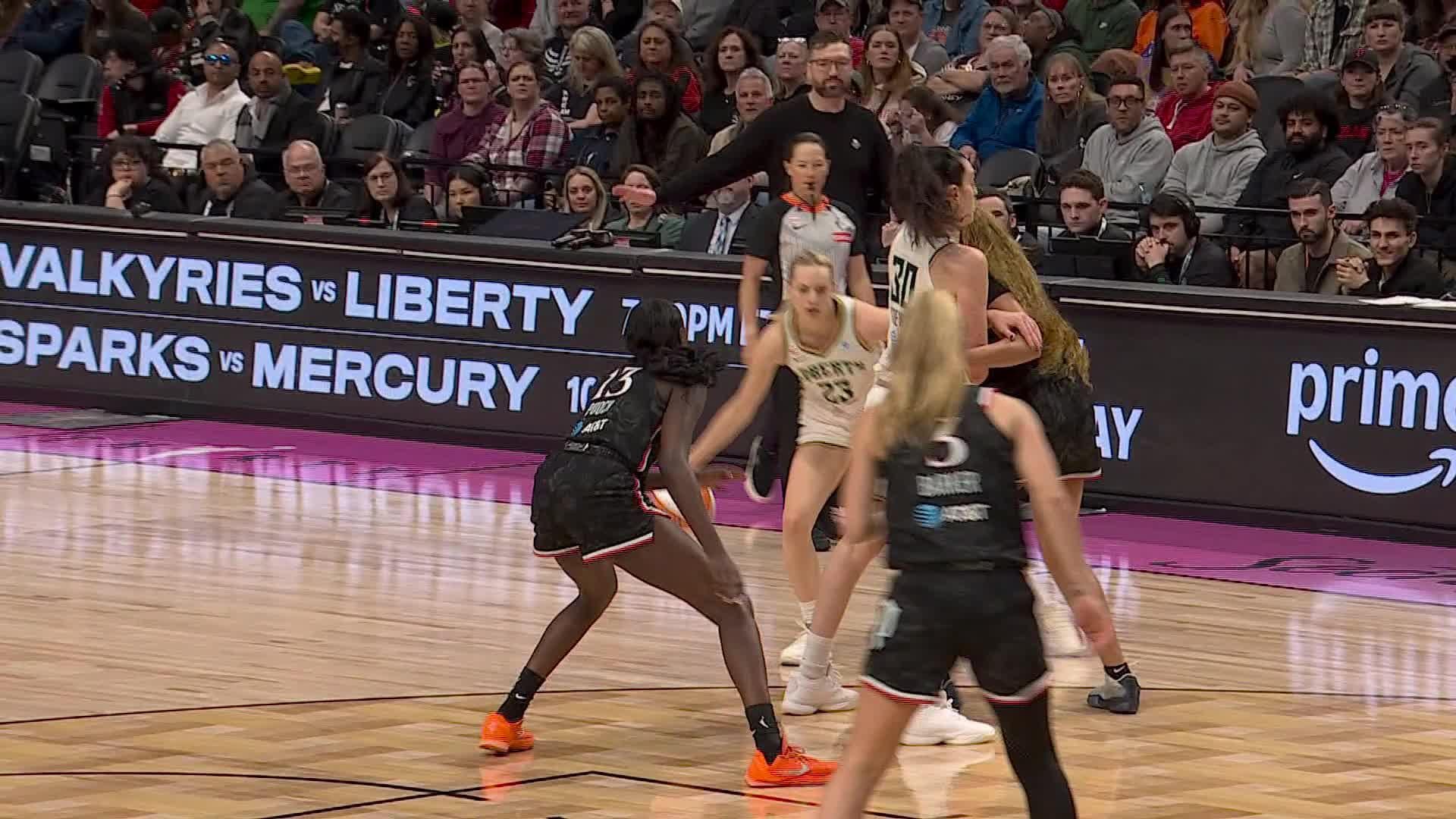 Highlights From Marine Johannès 11-Assist Game