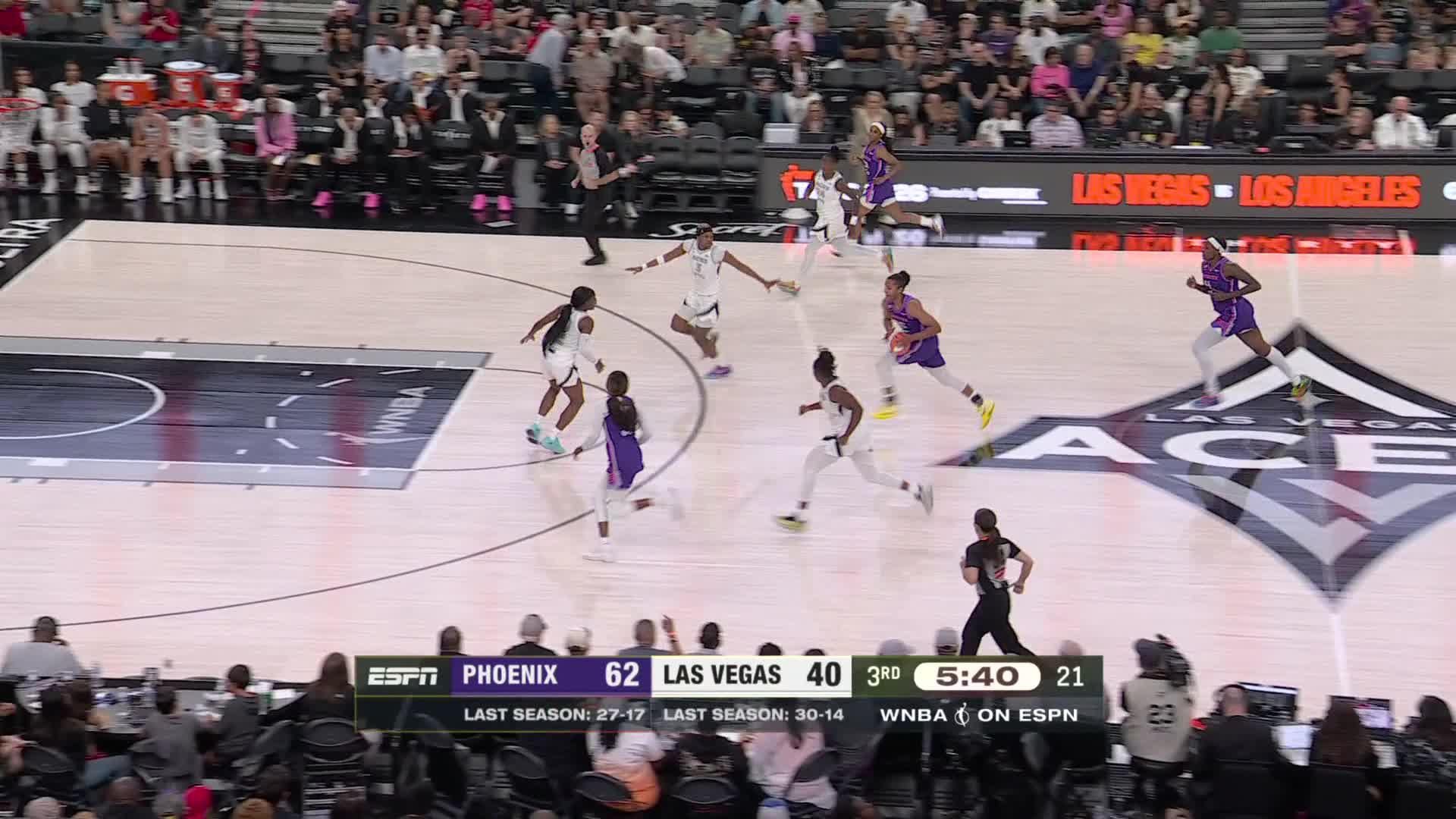 Highlights From Alyssa Thomas 9-Assist Game