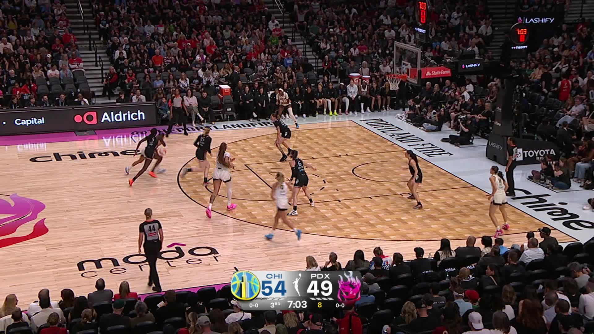 Highlights From Skylar Diggins 7-Assist Game