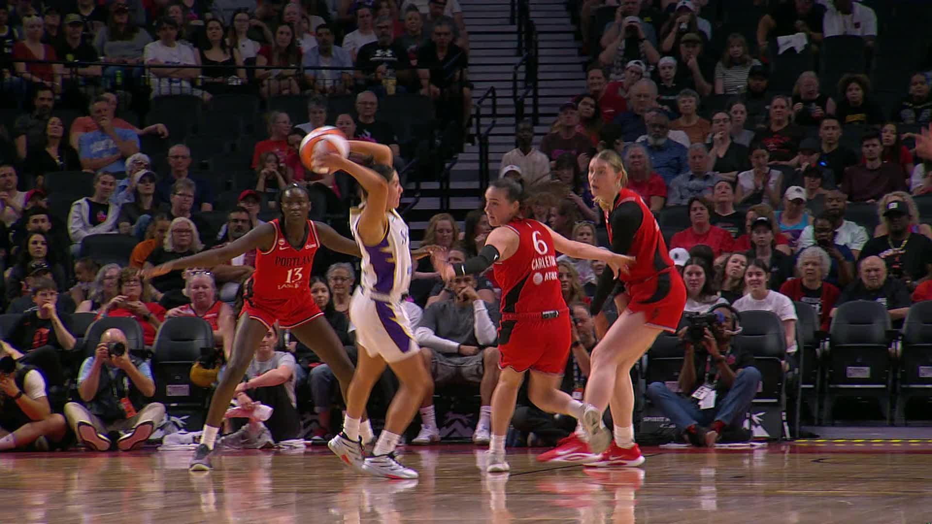 Nneka Ogwumike with the hoop & harm
