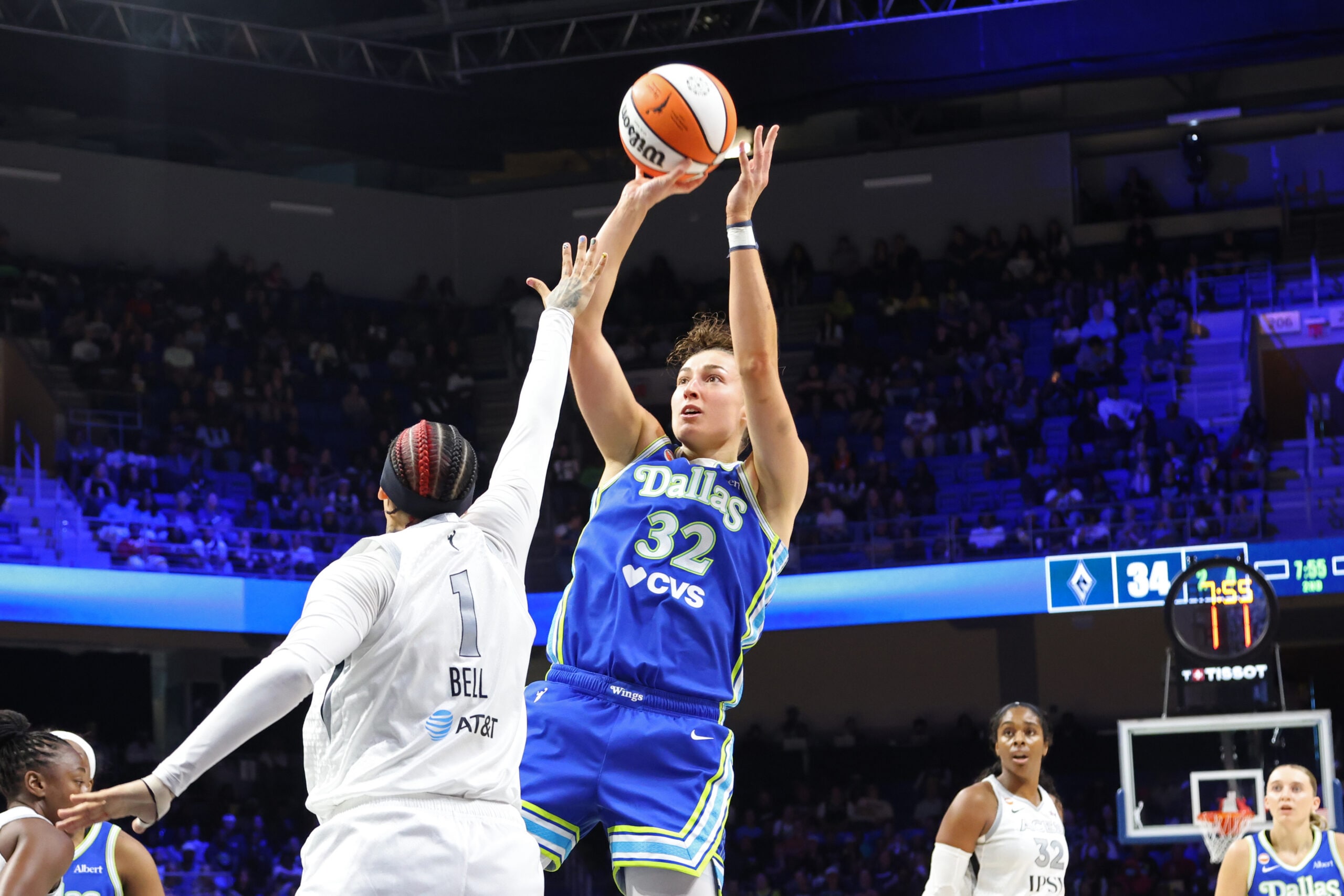 Dallas Defends Home Court