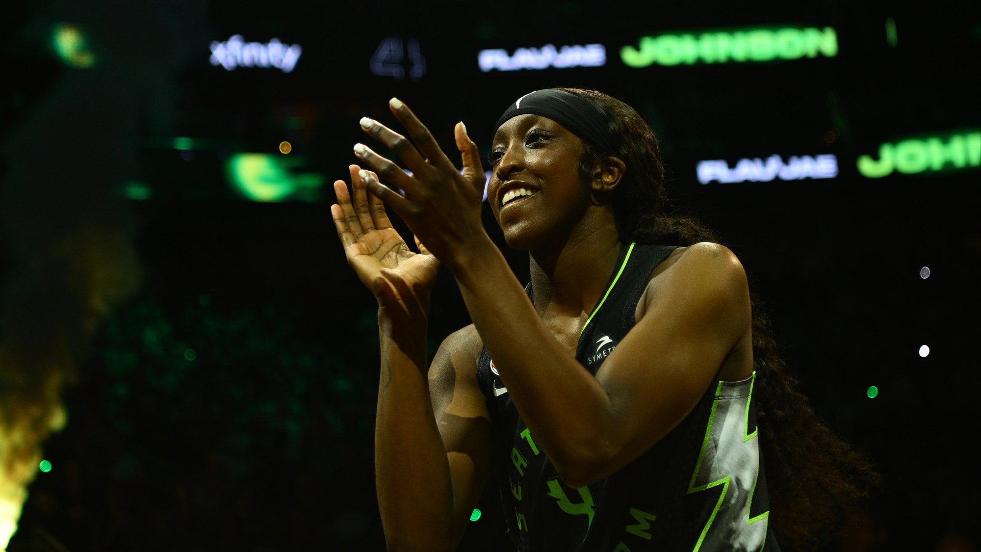 Flau'jae Johnson First WNBA Bucket